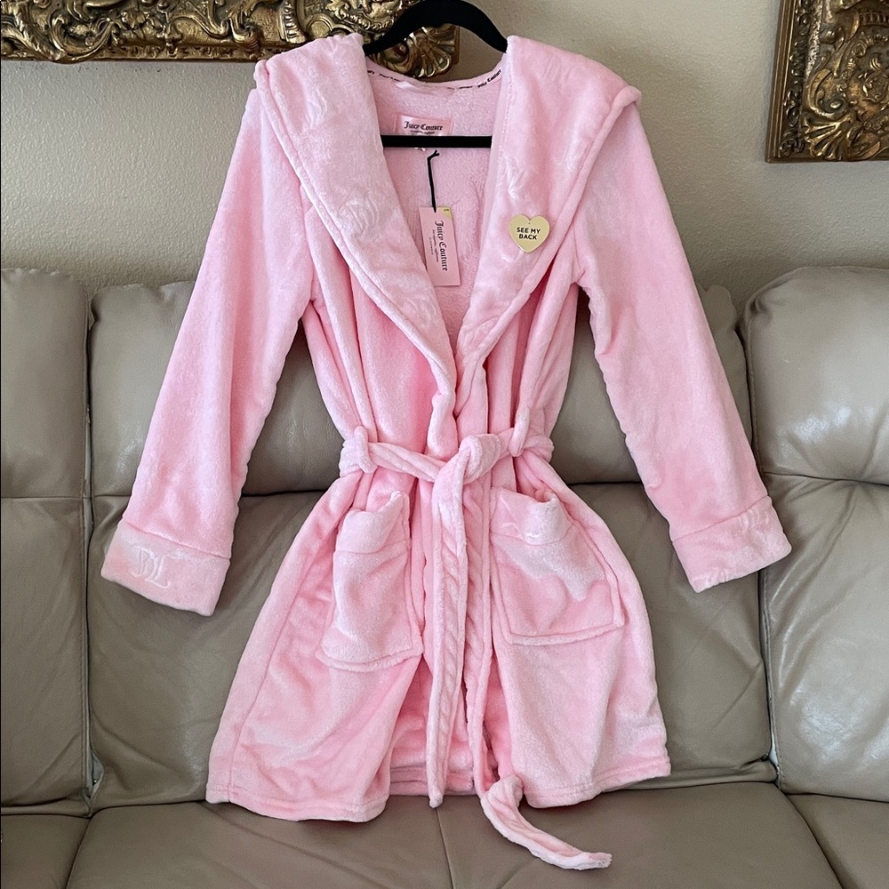 NWT Juicy Couture Logo Light Pink Soft Plush Hooded Robe Sequins